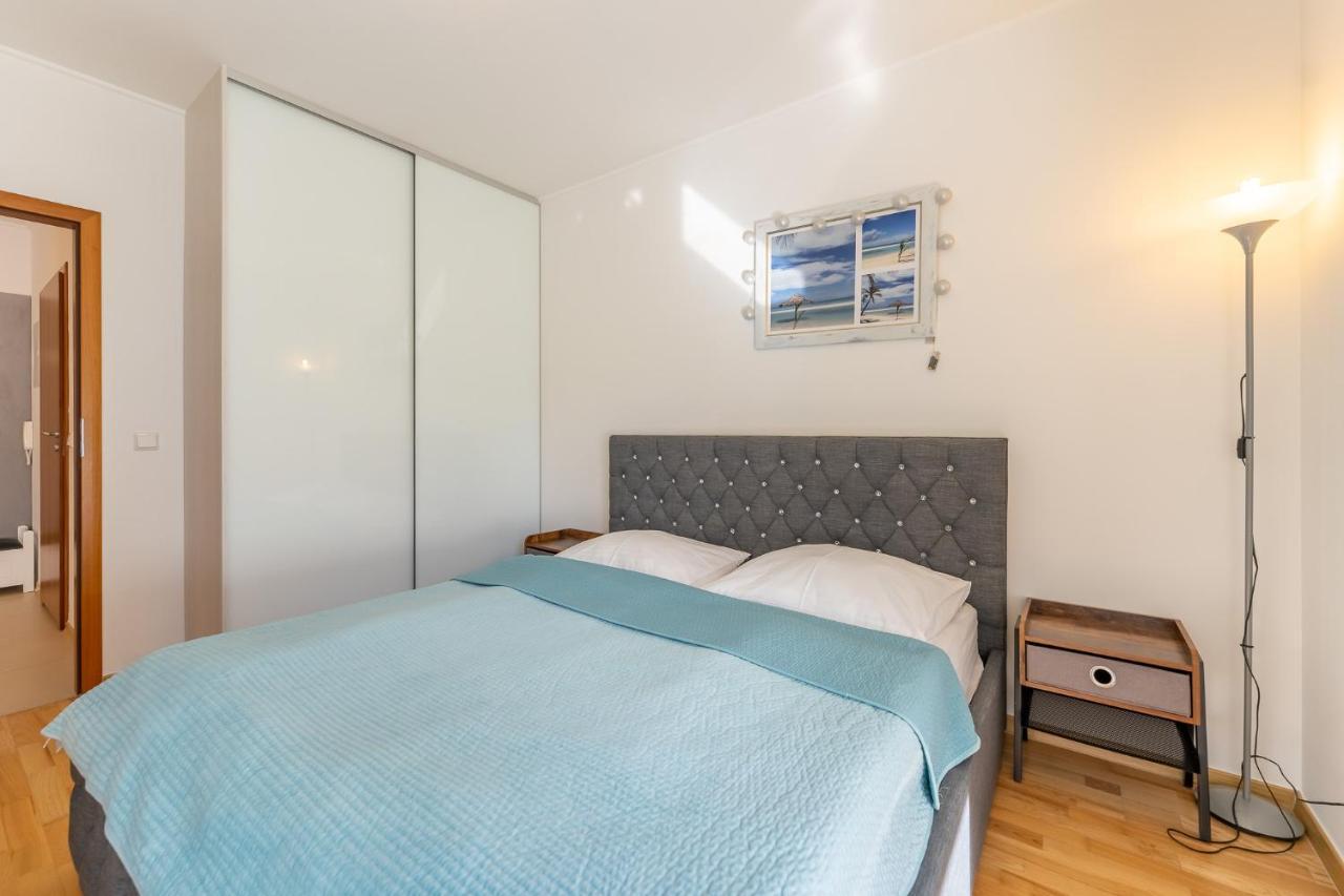 Aqua Marina Plaza-Basen Apartment Miedzyzdroje Ngoại thất bức ảnh